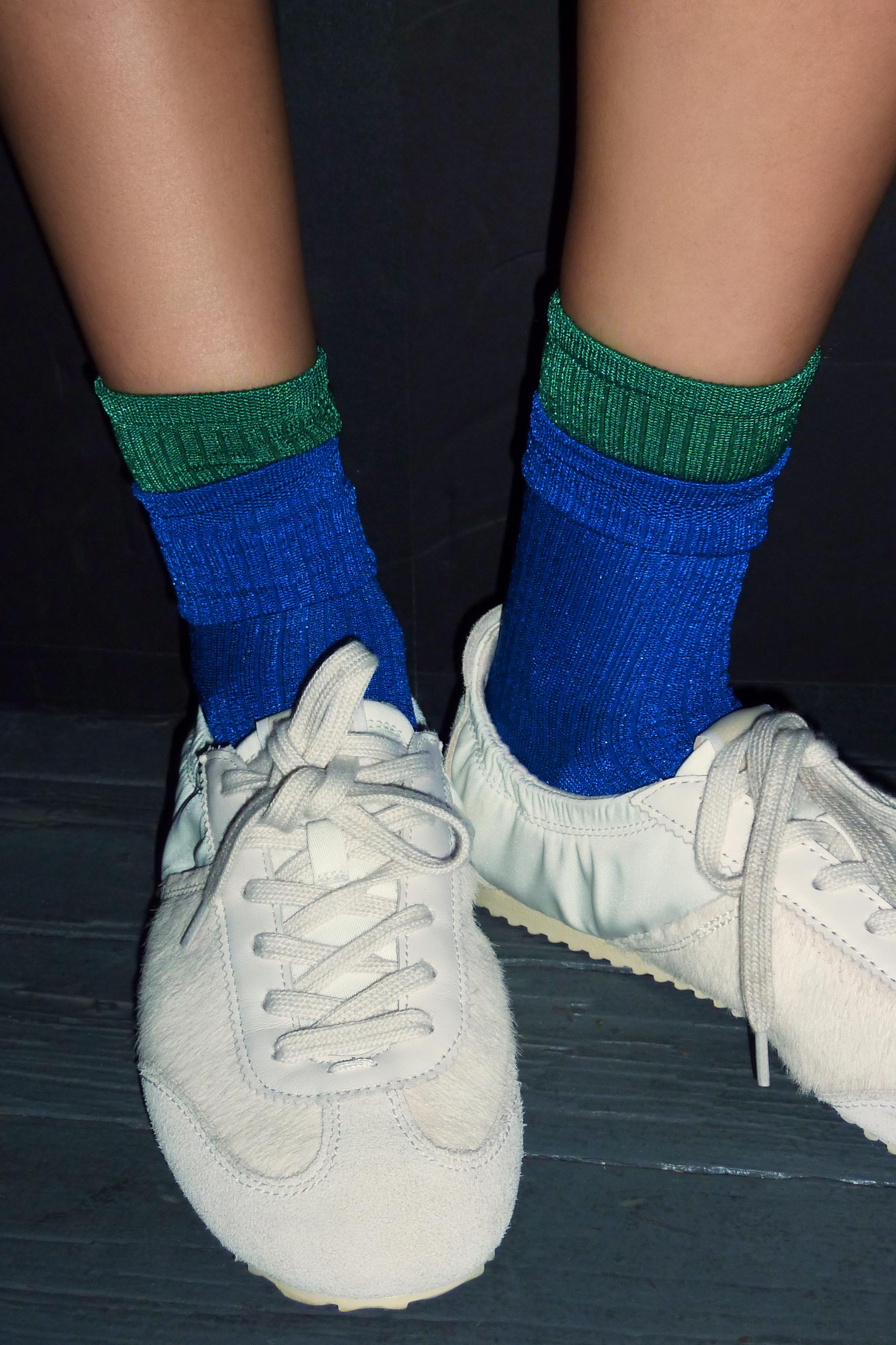 LAYERED-EFFECT RIBBED SOCKS